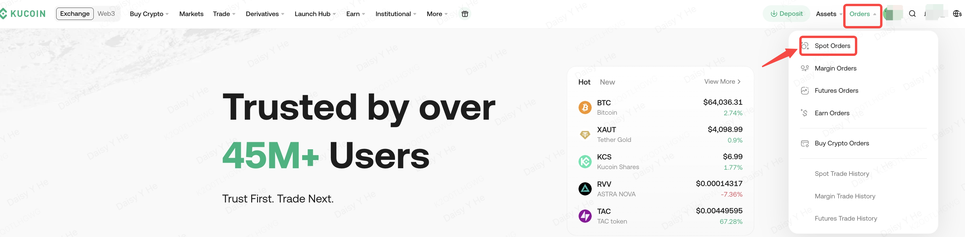 KuCoin — Accede al centro de órdenes desde el menú superior.